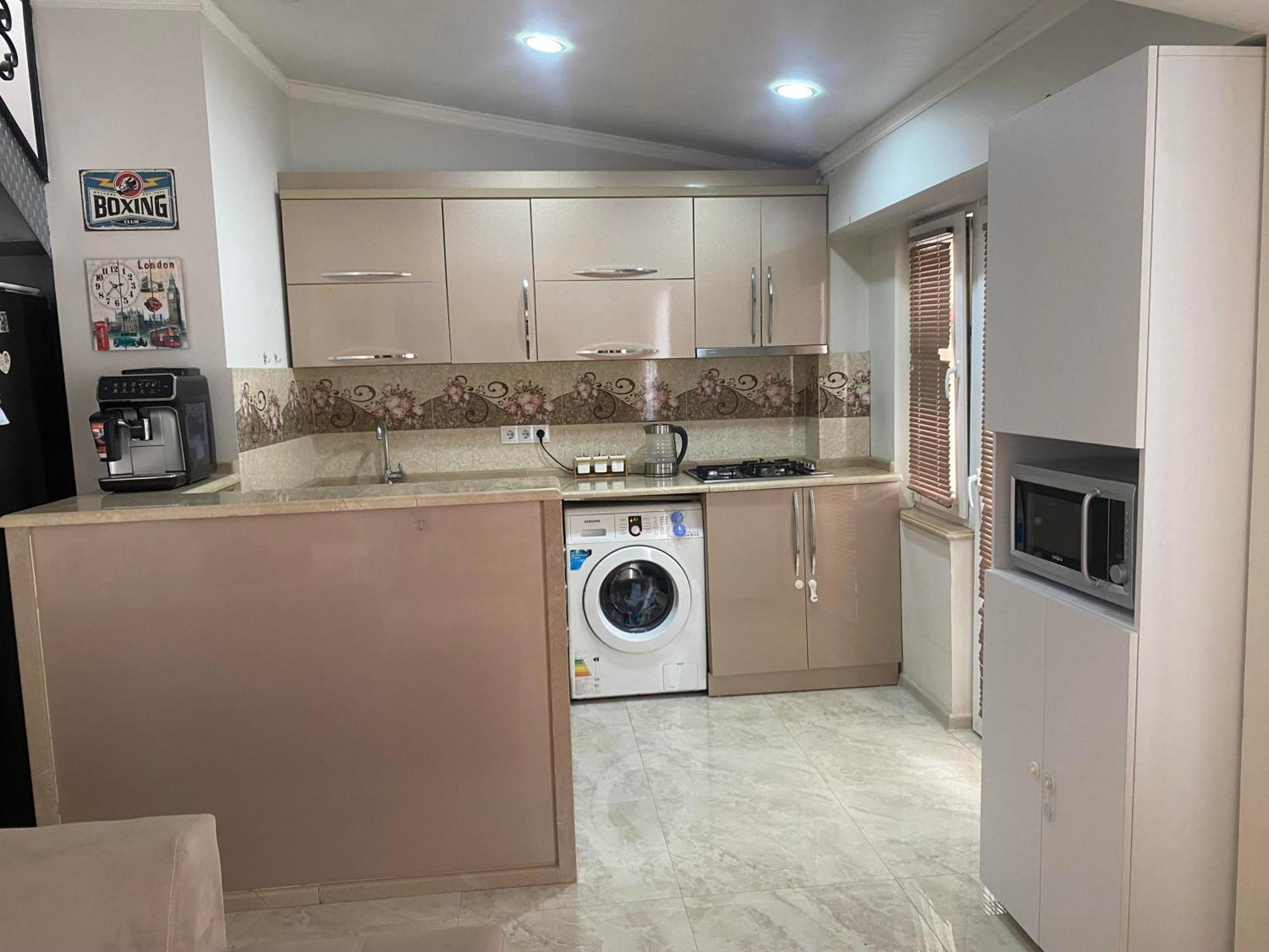 شقة Big Flat In باتومي المظهر الخارجي الصورة