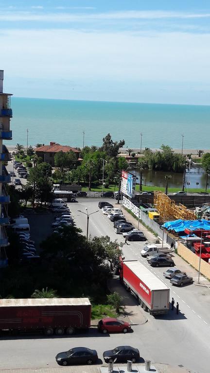 شقة Big Flat In باتومي المظهر الخارجي الصورة